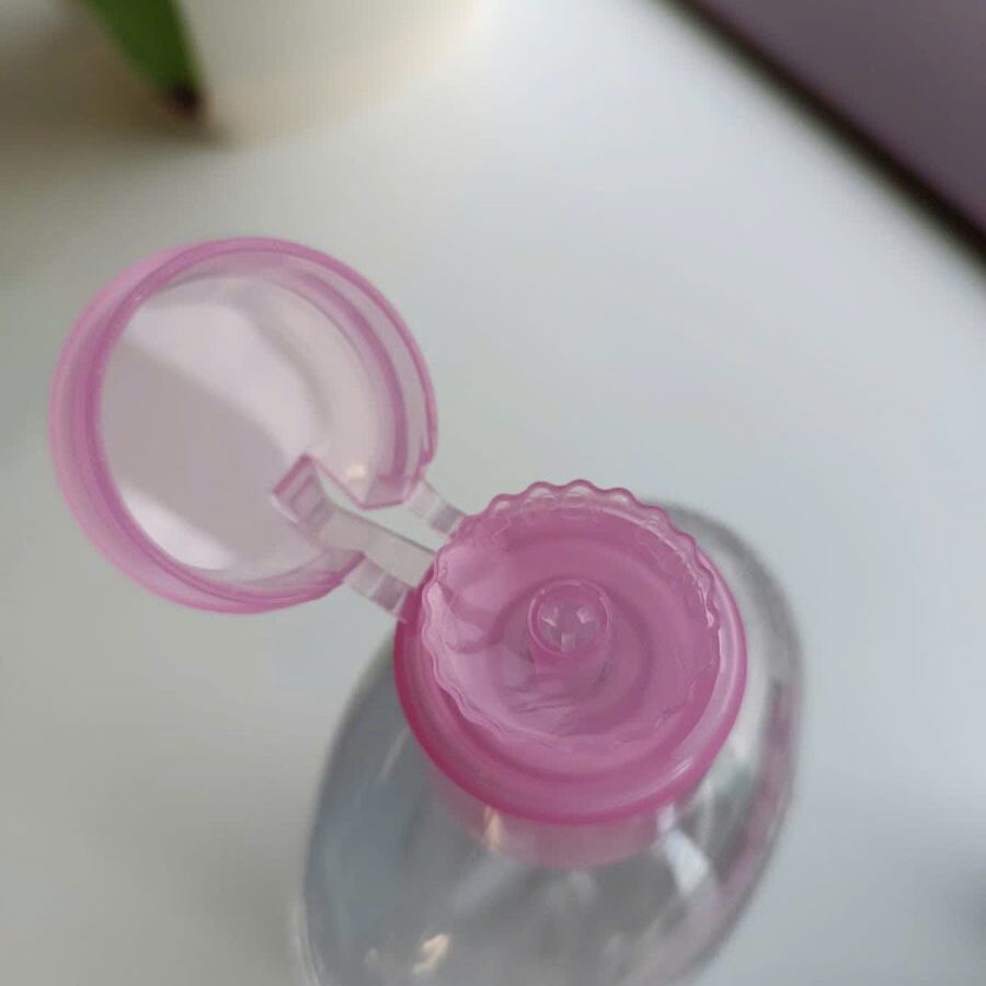 Ảnh thật nắp bật chai nước tẩy trang YA SAMAYA Rose